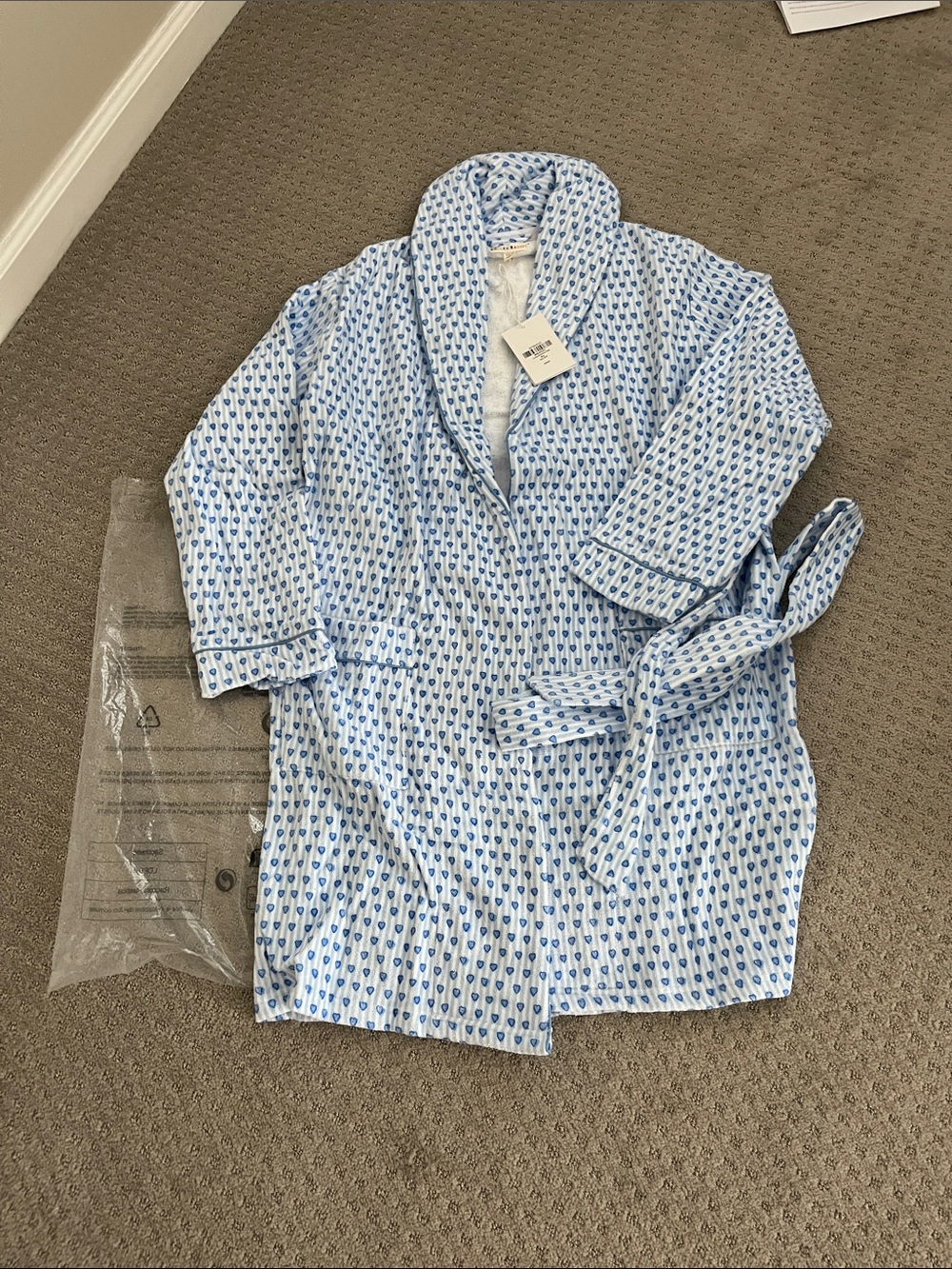 Roller Rabbit Light Blue Heart-Print Robe - Picture 3 of 5